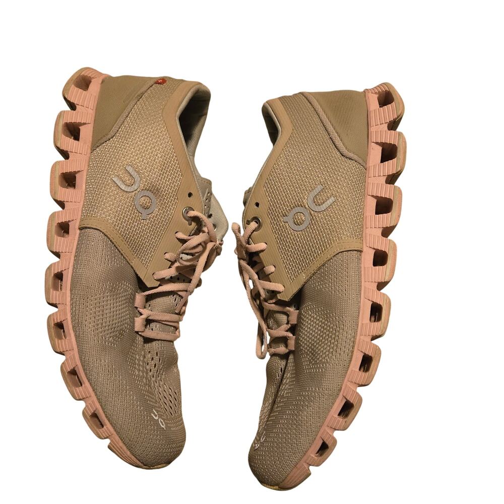 On Cloud X running shoes in the Sand and Rose colorway women's 9.5